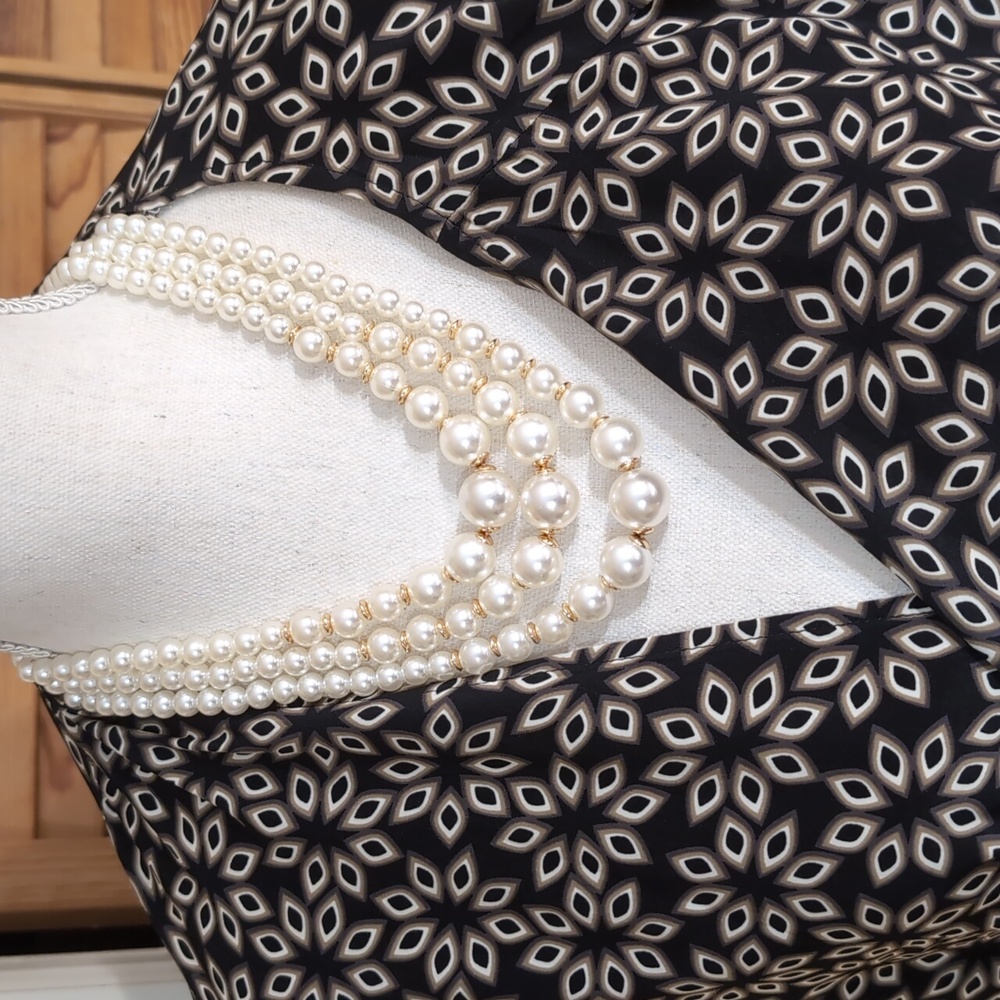 ERICA LYONS Imitation Pearl Necklace Triple Strand NWT